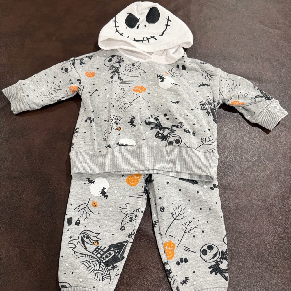 Disney Halloween Costume Set - Gray and Orange